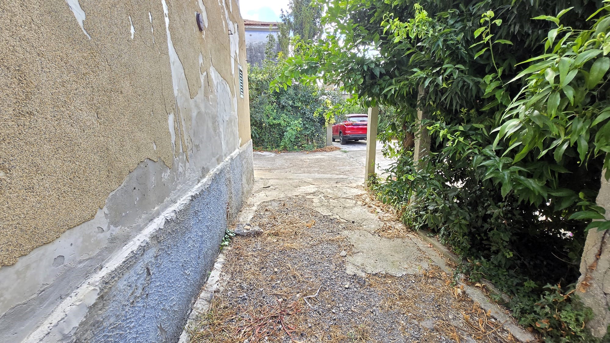 2 Casa semi indipendente con corte esclusiva in vendita a Mosciano Sant’Angelo