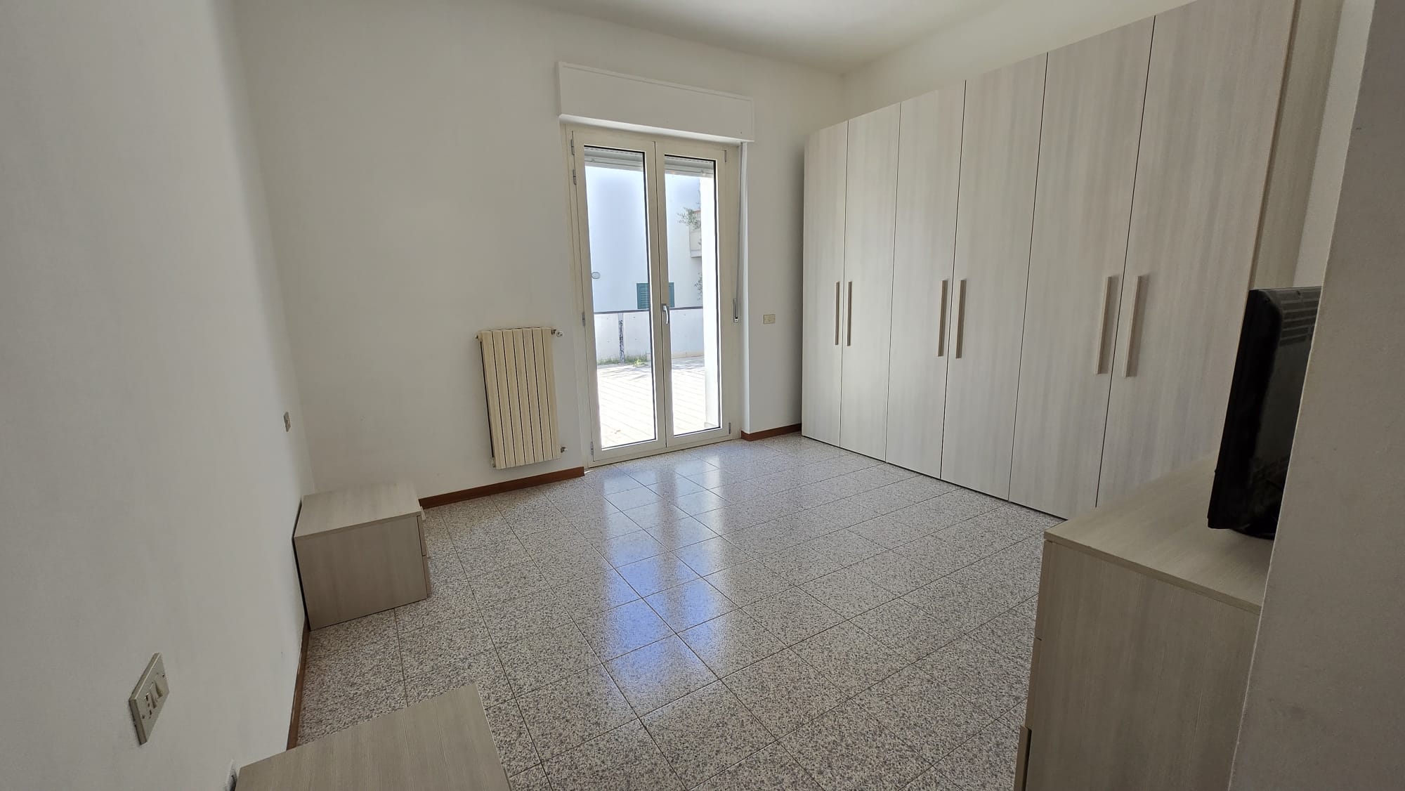 23 Appartamento con ampio terrazzo e giardino in vendita a San Nicolò a Tordino