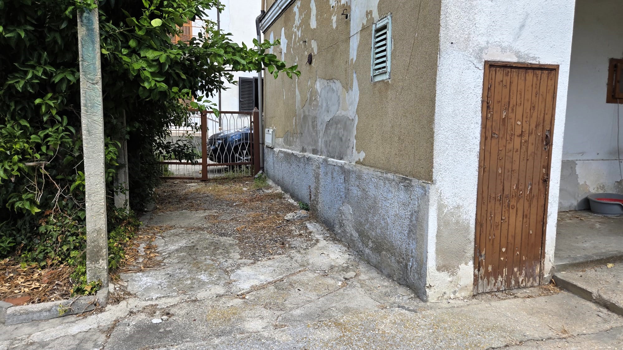 3 Casa semi indipendente con corte esclusiva in vendita a Mosciano Sant’Angelo