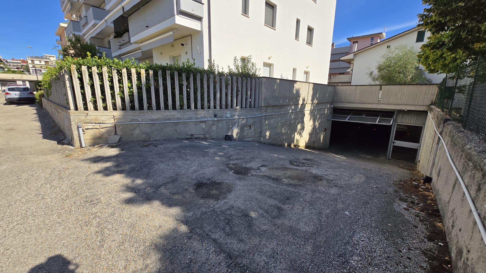 30 Appartamento con ampio terrazzo e giardino in vendita a San Nicolò a Tordino