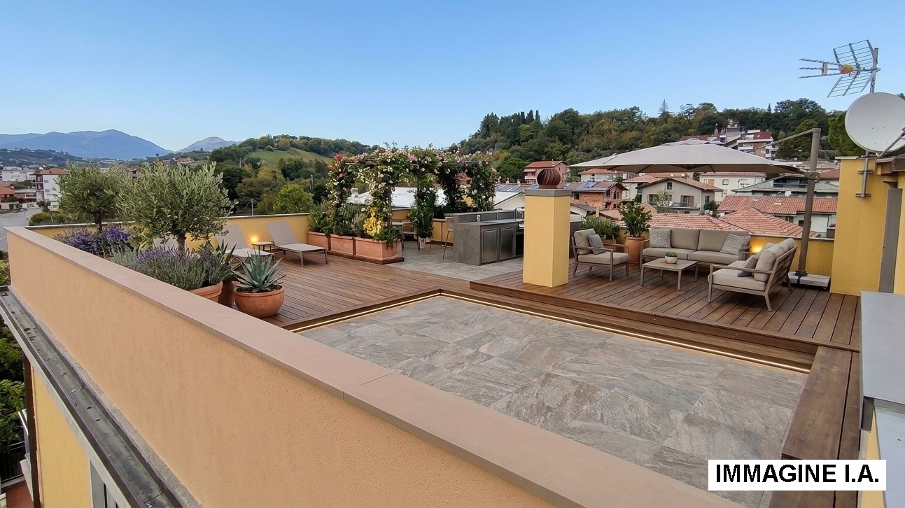 35 Appartamento tre camere con terrazzo in vendita a Bellante Stazione
