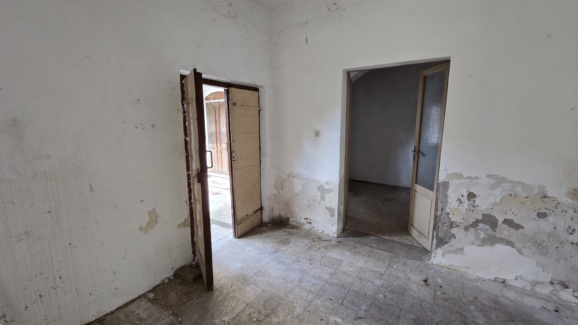 8 Casa semi indipendente con corte esclusiva in vendita a Mosciano Sant’Angelo
